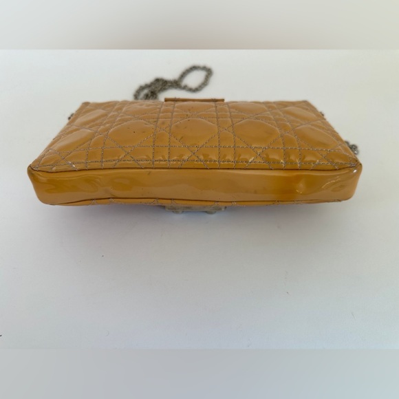 CHRISTIAN DIOR Miss Dior Promenade Wallet on Chain - Picture 5 of 9